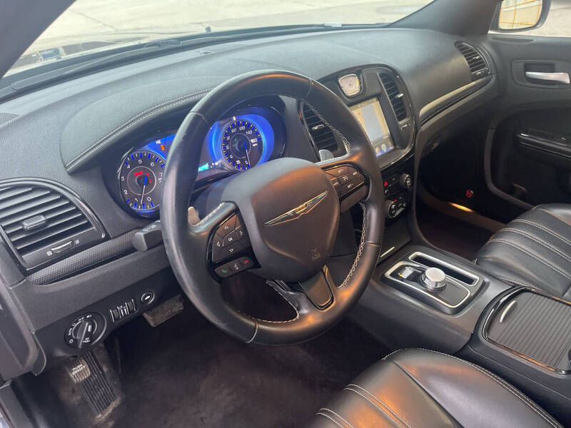 2016 Chrysler 300 S Alloy Edition