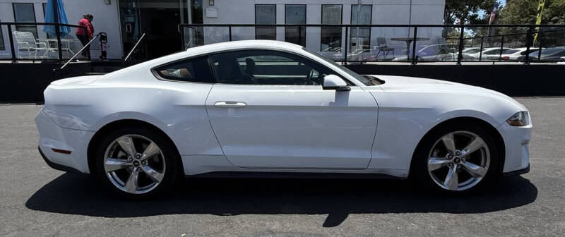 2018 Ford Mustang EcoBoost Premium