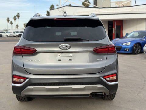 2019 Hyundai Santa Fe Ultimate 2.4L