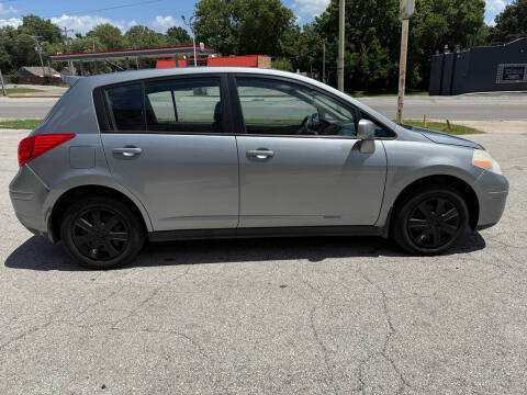 2012 Nissan Versa 1.8 S