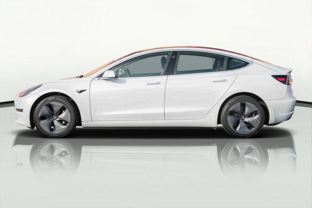 2020 Tesla Model 3 Standard Range Plus