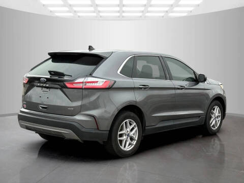 2022 Ford Edge