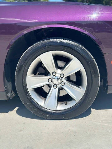 2020 Dodge Challenger SXT