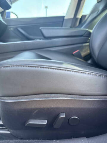 2019 Tesla Model 3 Mid Range