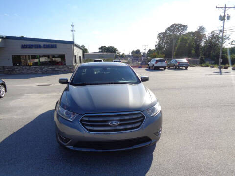 2014 Ford Taurus SEL