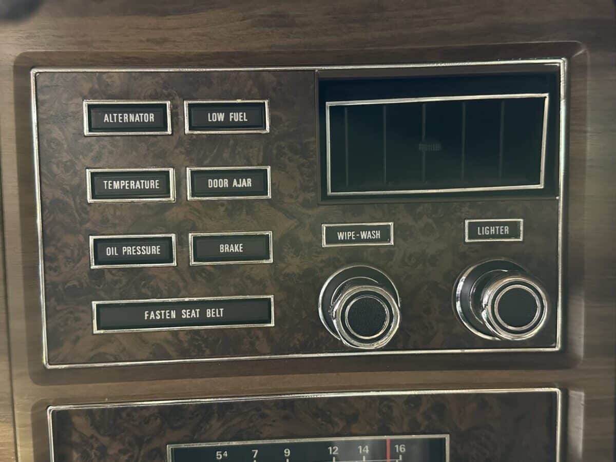 1973 Lincoln Continental 16