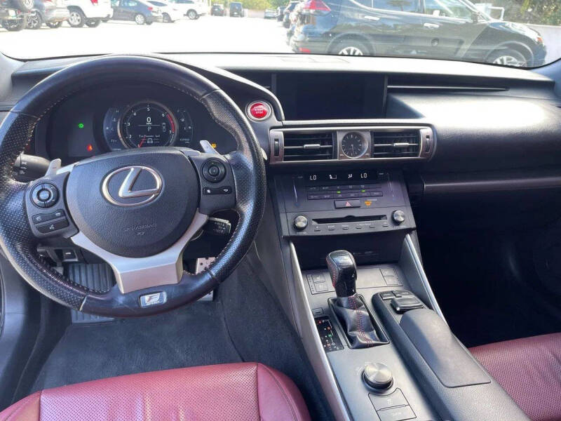 2016 Lexus IS 200t