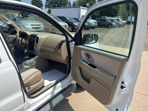 2005 Mercury Mariner