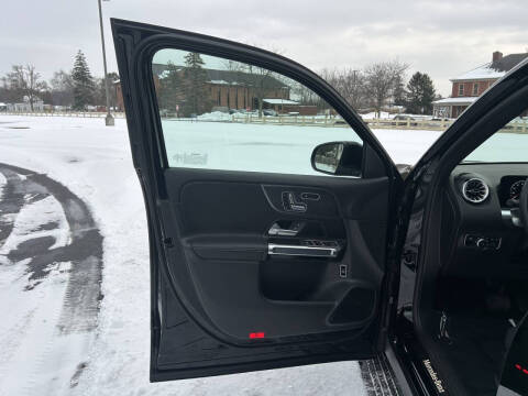 2025 Mercedes-Benz GLB GLB 250 4MATIC