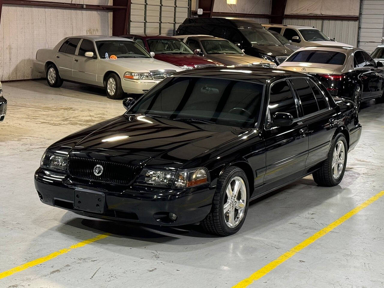 2003 Mercury Marauder for sale at Carnival Car Company in Victoria, TX