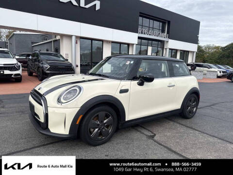 2022 MINI Hardtop 2 Door Oxford Edition