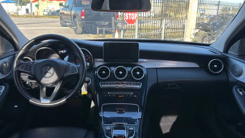 2015 Mercedes-Benz C-Class C 300