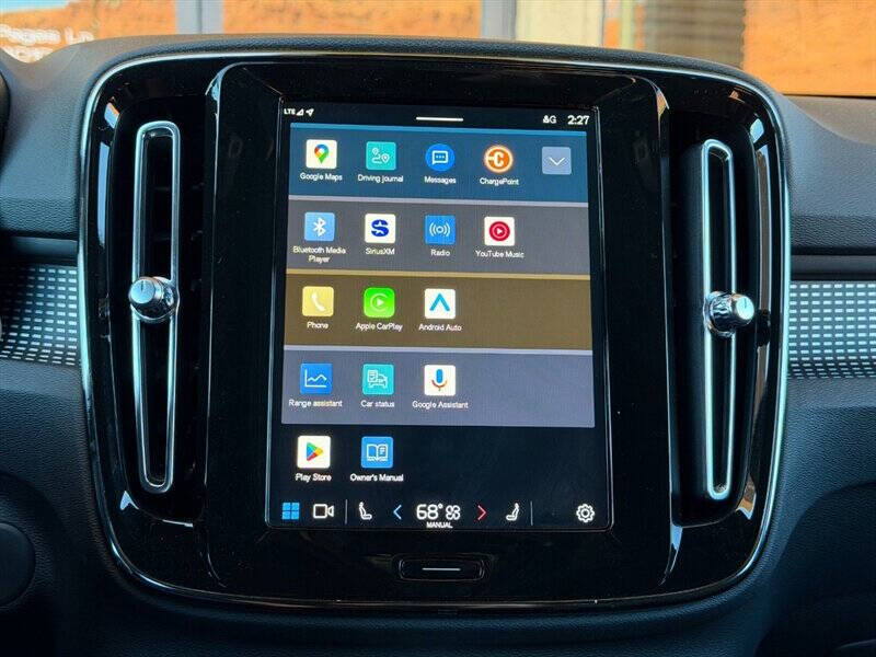 2022 Volvo XC40 Recharge Twin Core