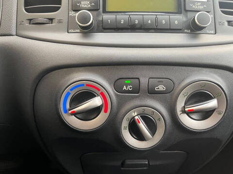 2009 Hyundai Accent GS