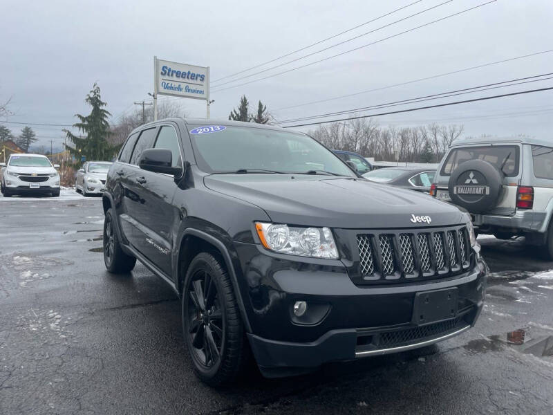 2013 Jeep Grand Cherokee Laredo photo 12