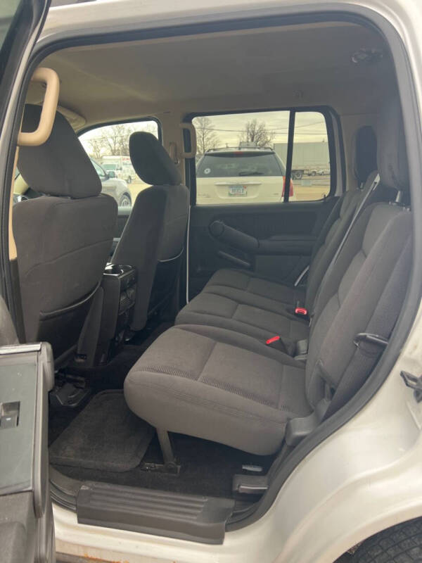 2010 Ford Explorer XLT