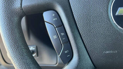 2023 Chevrolet Express 2500