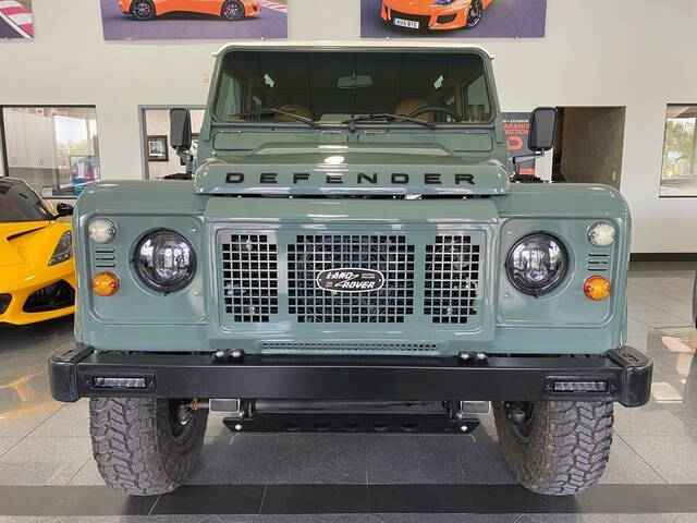 1999 Land Rover Defender 11
