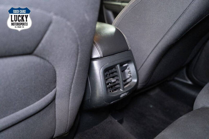 2015 Jeep Cherokee Sport