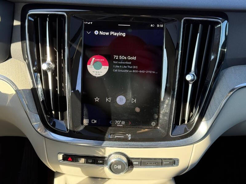 2024 Volvo S60 B5 Plus Dark Theme