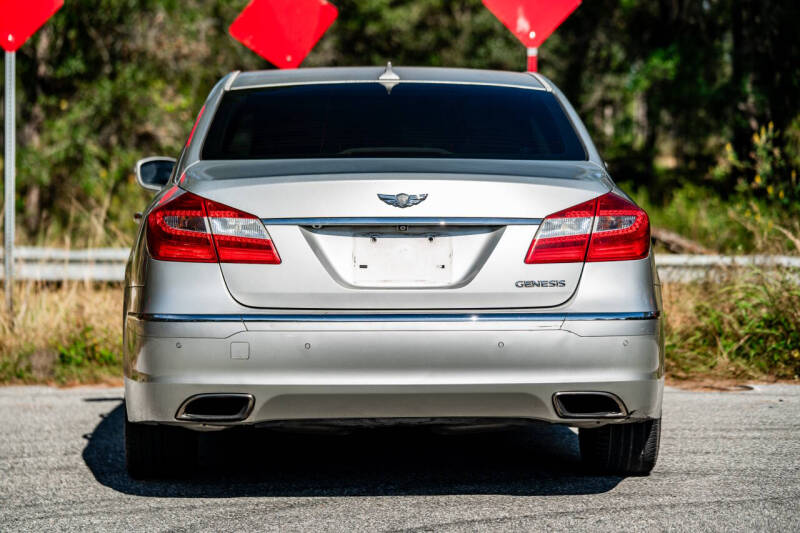 2013 Hyundai Genesis 3.8