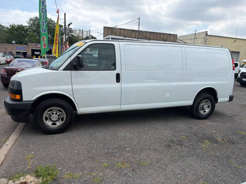 2020 Chevrolet Express 3500
