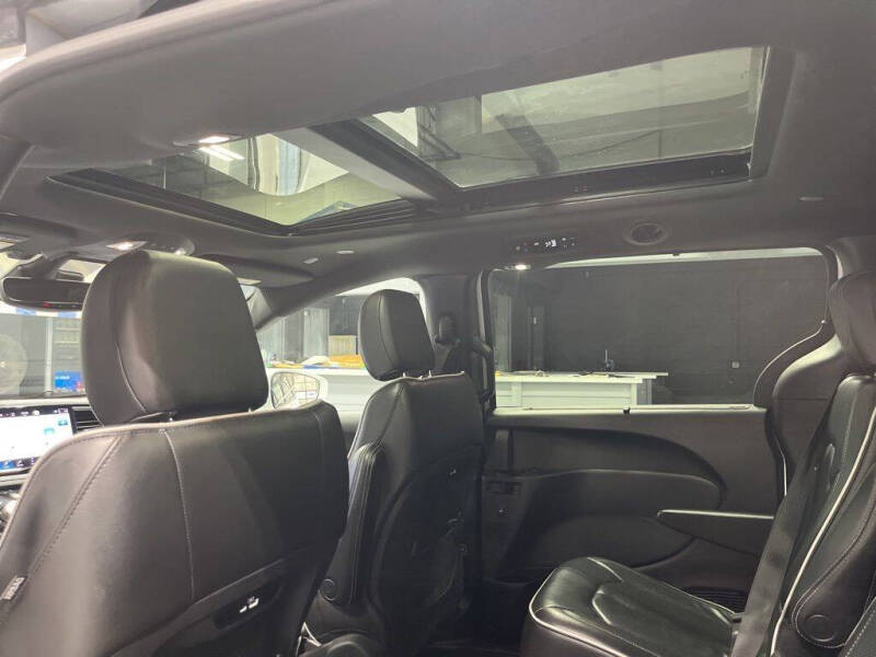 2022 Chrysler Pacifica Limited