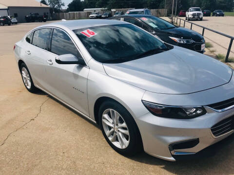 2016 Chevrolet Malibu for sale at Pioneer Auto in Ponca City OK