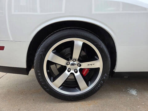 2011 Dodge Challenger SRT8 392