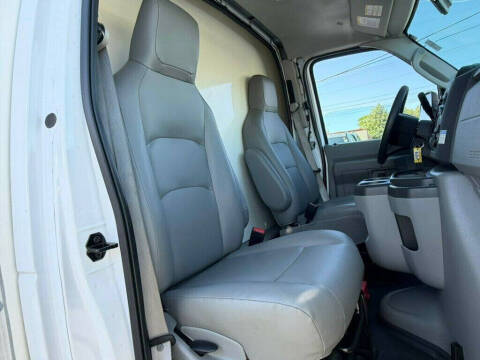 2024 Ford E-Series