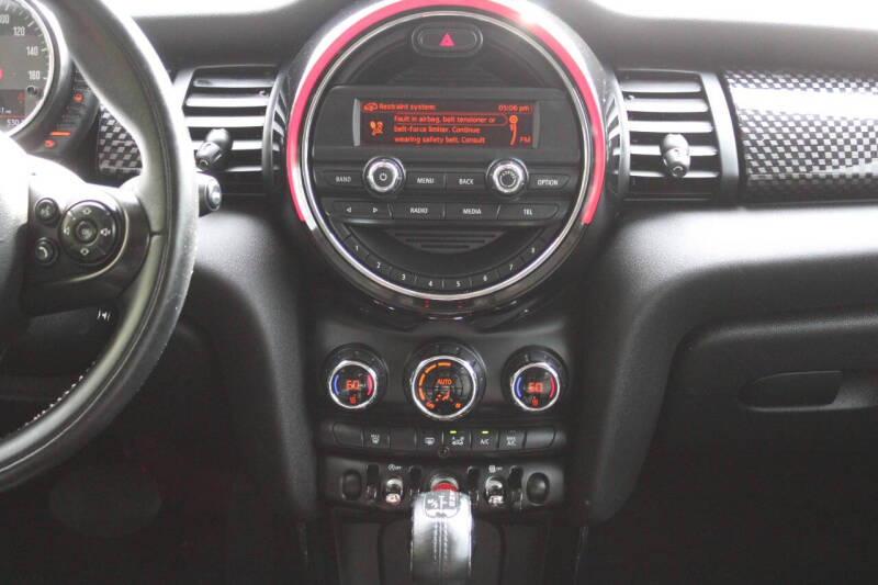 2015 MINI Hardtop 2 Door Cooper S