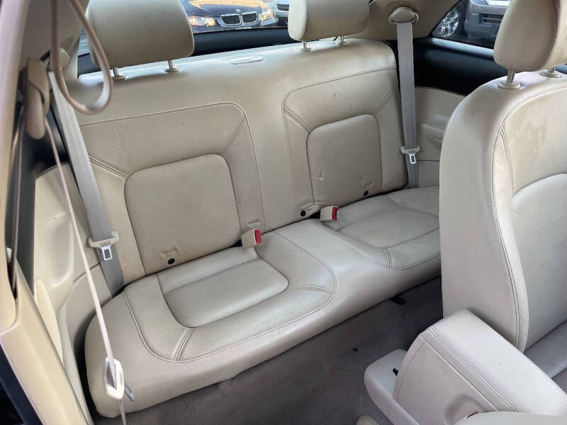 2004 Volkswagen New Beetle GLS