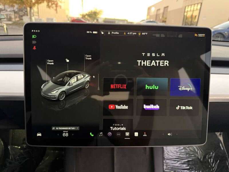 2022 Tesla Model 3 Long Range