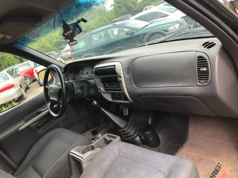 2002 Ford Explorer Sport Trac Value