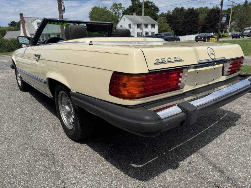 1982 Mercedes-Benz 380-Class 380 SL