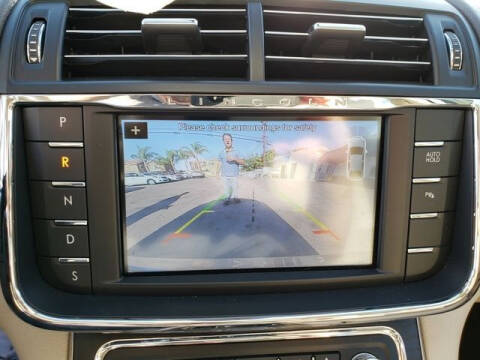 2018 Lincoln Continental Select