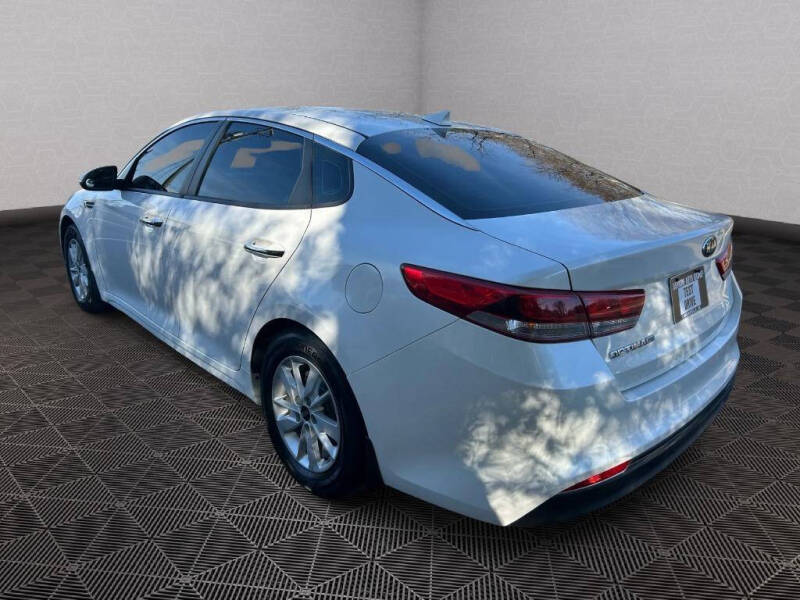 2016 Kia Optima LX