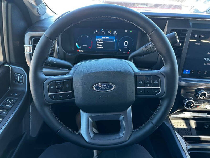 2025 Ford F-350 Super Duty Lariat