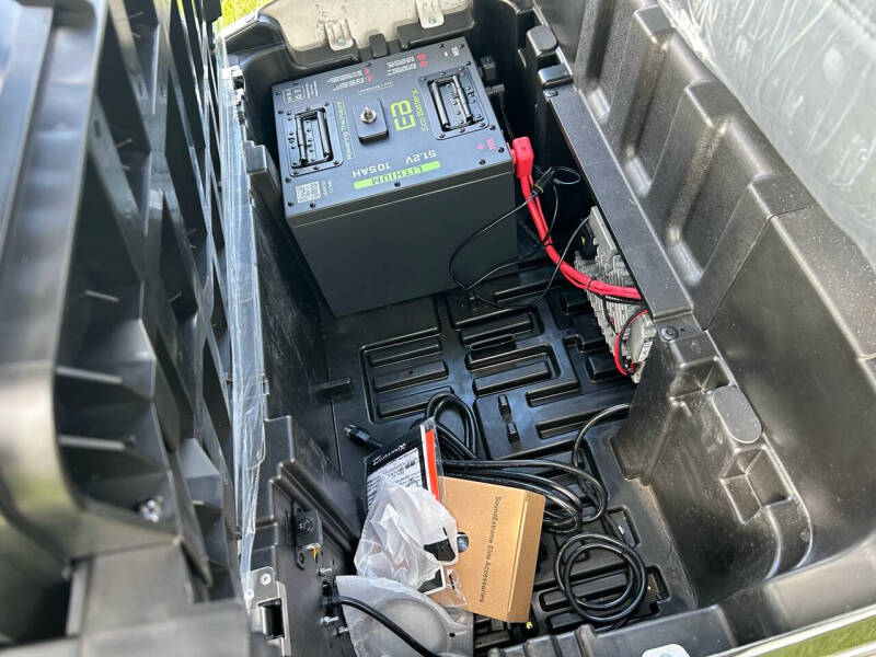 2025 Bintelli BEYOND 4 LIFTED