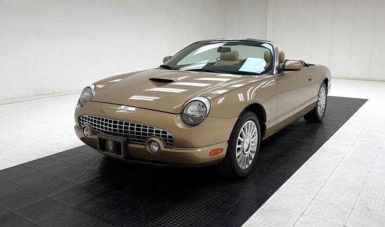 2005 Ford Thunderbird Deluxe