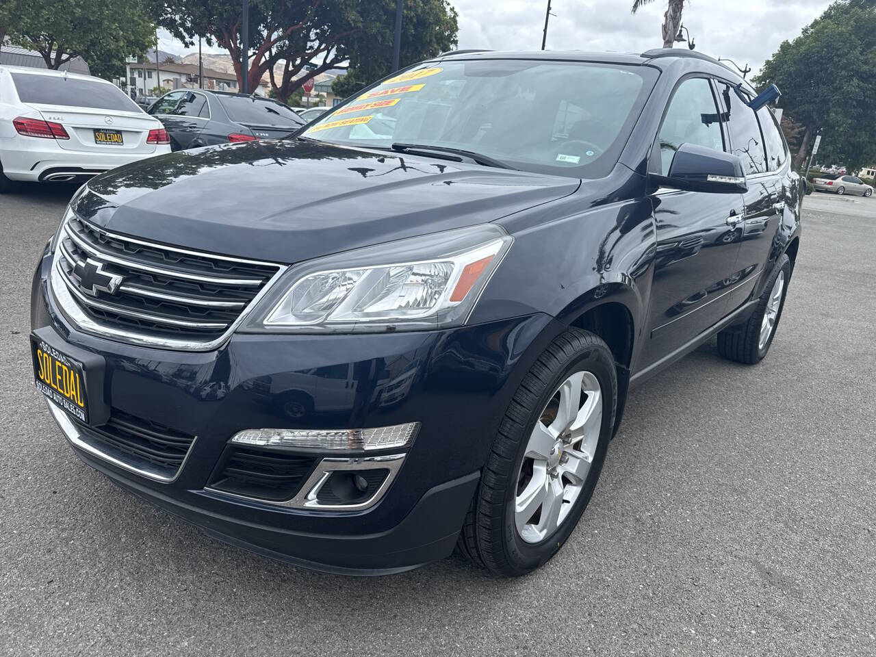 Dk. Blue 2017 Chevrolet Traverse LT LT 4dr SUV w/1LT 1