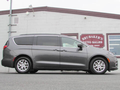 2022 Chrysler Pacifica for sale at Brubakers Auto Sales in Myerstown PA