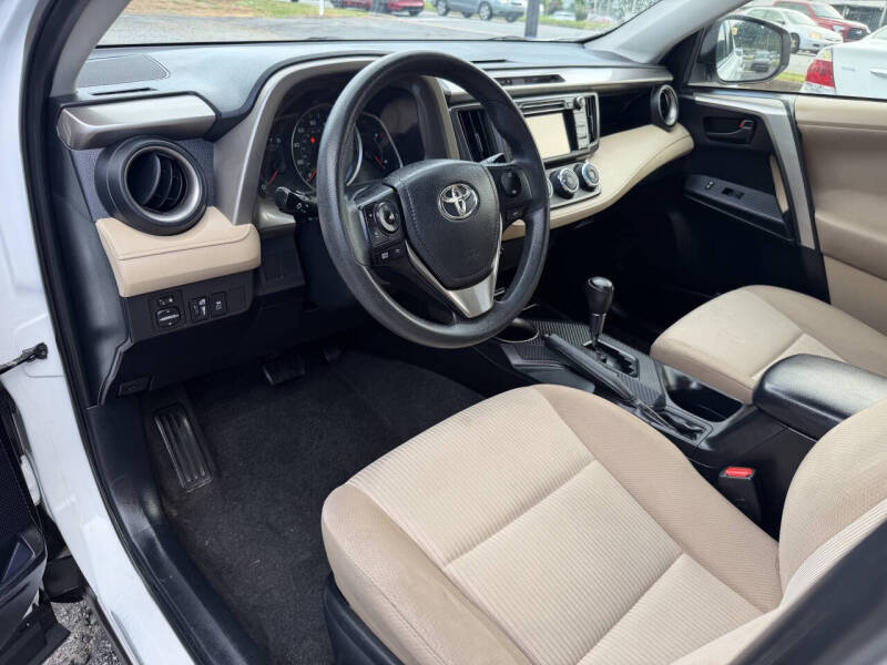 2013 Toyota RAV4 LE