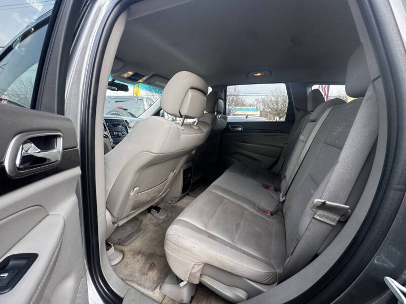 2012 Jeep Grand Cherokee Laredo