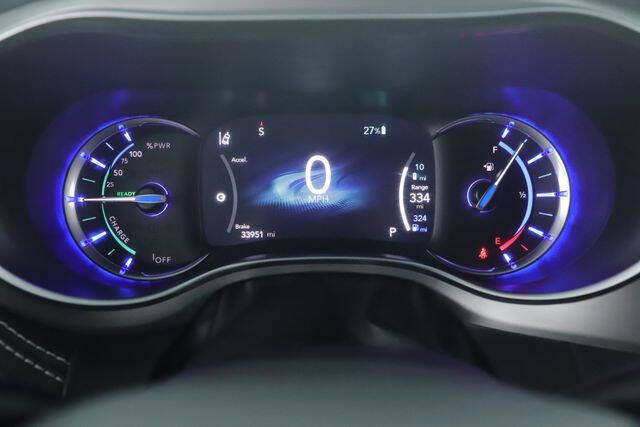 2023 Chrysler Pacifica Plug-In Hybrid Limited