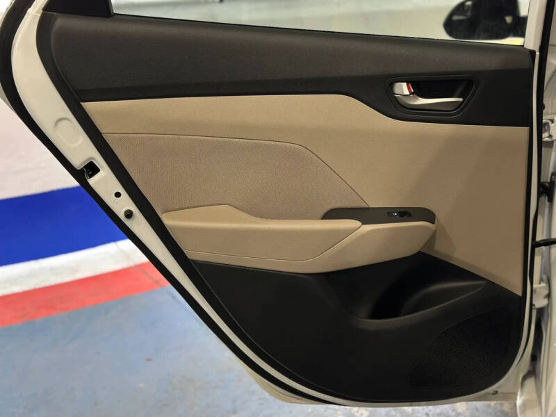 2021 Hyundai Accent