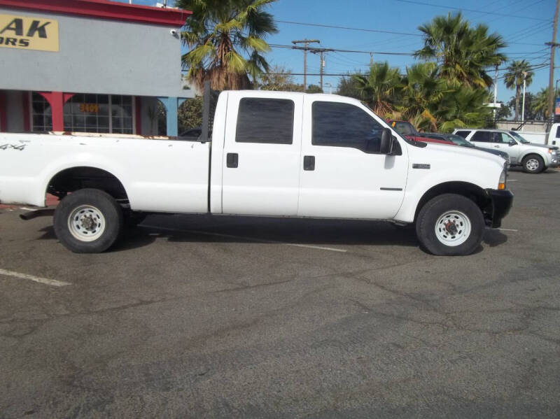 2002 Ford F-350 Super Duty XLT photo 7