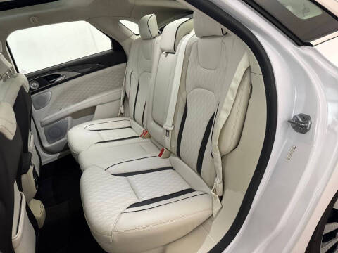 2017 Lincoln MKZ Black Label