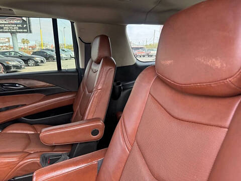 2016 Cadillac Escalade ESV Luxury Collection