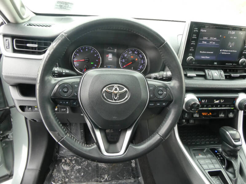 2020 Toyota RAV4 XLE Premium